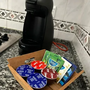 Sete Rios, Near Zoo Lisboa/ Free Wifi , Lissabon Portugal