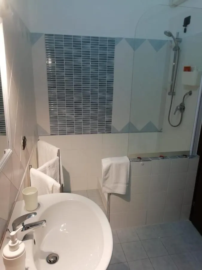 Fontanarossa Airport Home Катания Проживание в семье