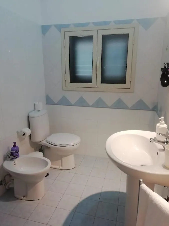 Fontanarossa Airport Home كاتانيا